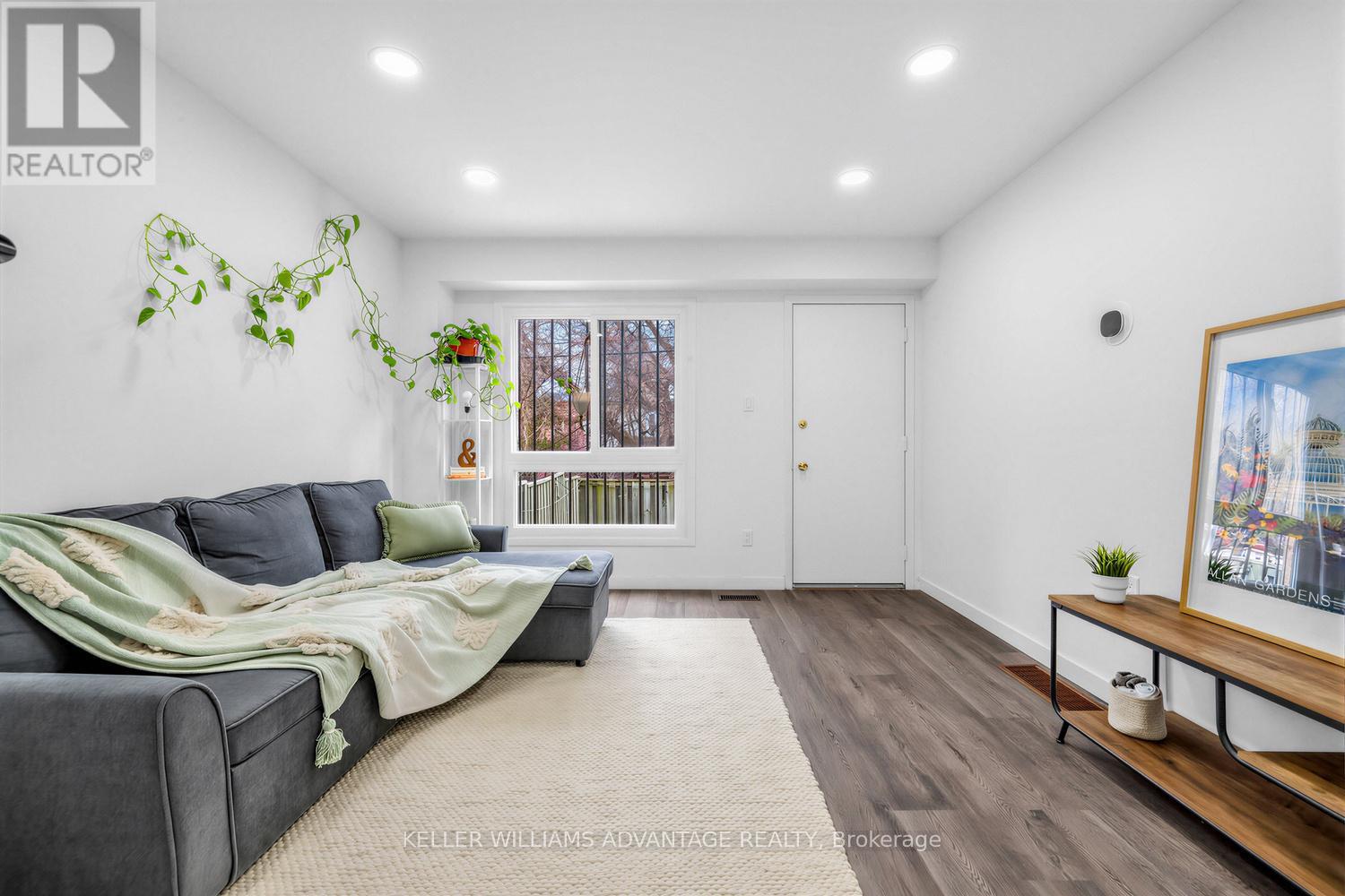 159 - 275 Broadview Avenue, Toronto, Ontario  M4M 3H5 - Photo 10 - E12968974