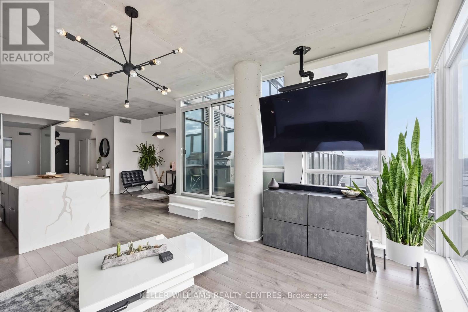 807 - 1190 Dundas Street E, Toronto, Ontario  M4M 0C5 - Photo 9 - E12968984