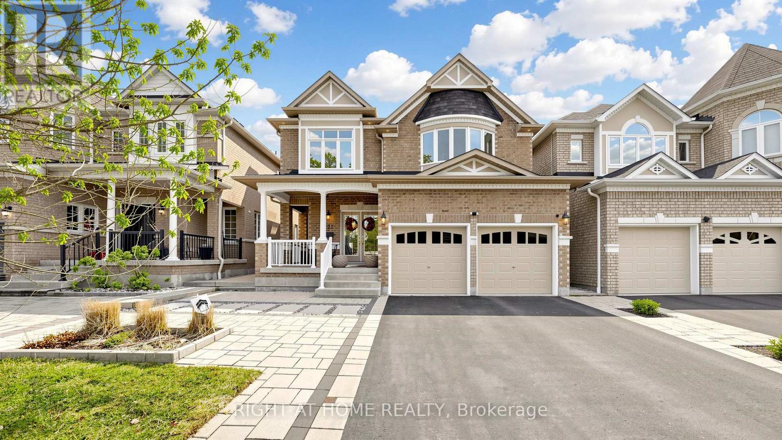 121 Sharplin Drive, Ajax, Ontario  L1Z 0P3 - Photo 2 - E12968990