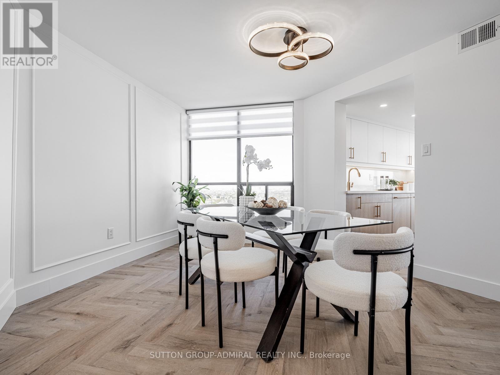 1611 - 7420 Bathurst Street N, Vaughan, Ontario  L4J 6X4 - Photo 9 - N12968940