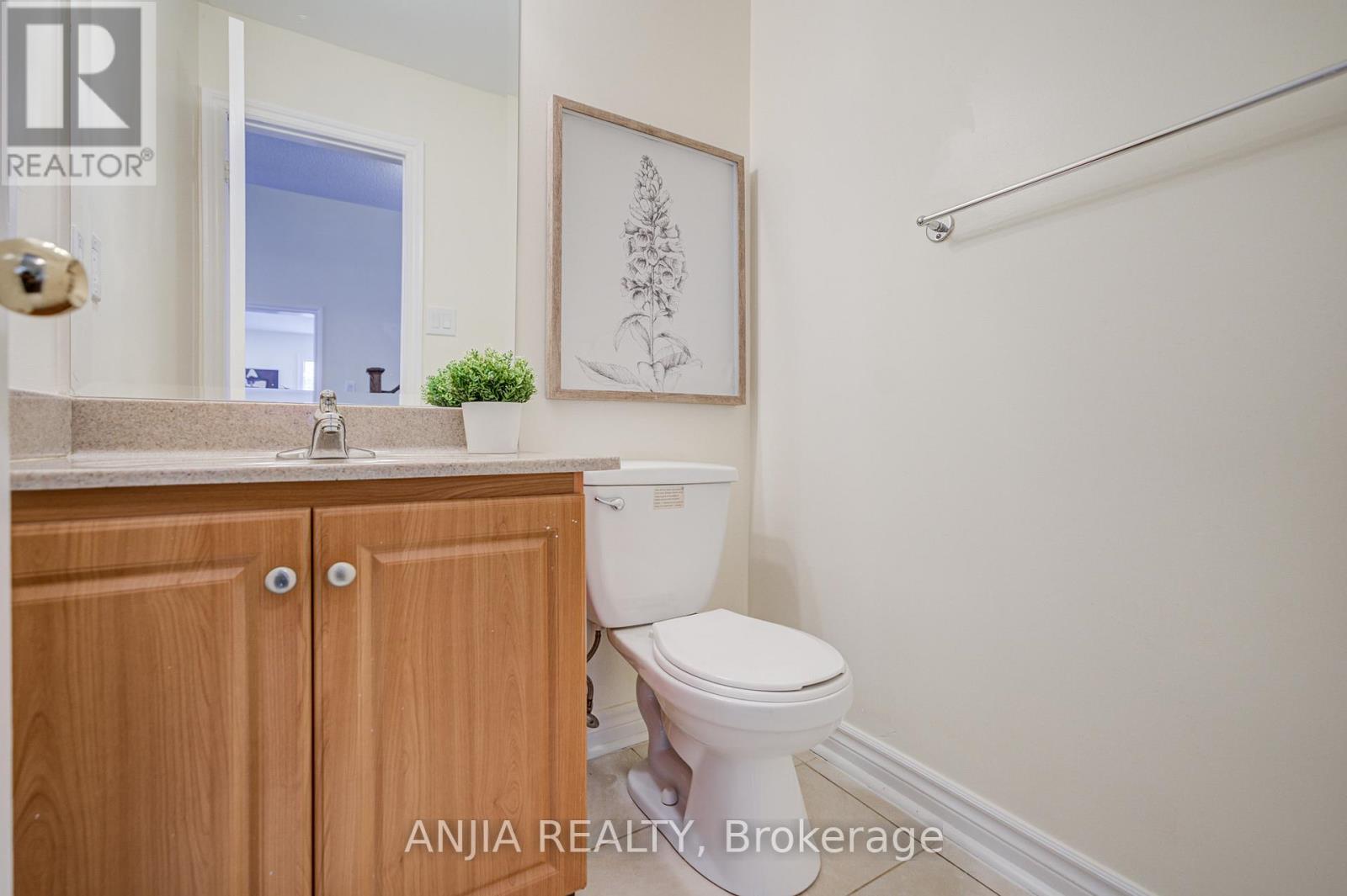 33 Havagal Crescent, Markham, Ontario  L3P 7G1 - Photo 13 - N12968948