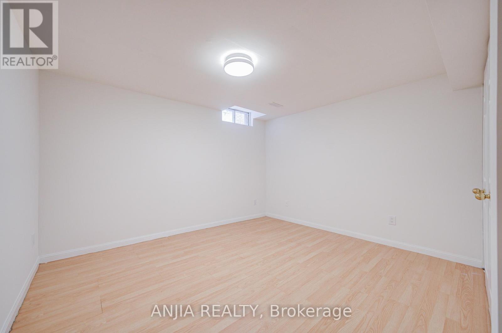 33 Havagal Crescent, Markham, Ontario  L3P 7G1 - Photo 37 - N12968948