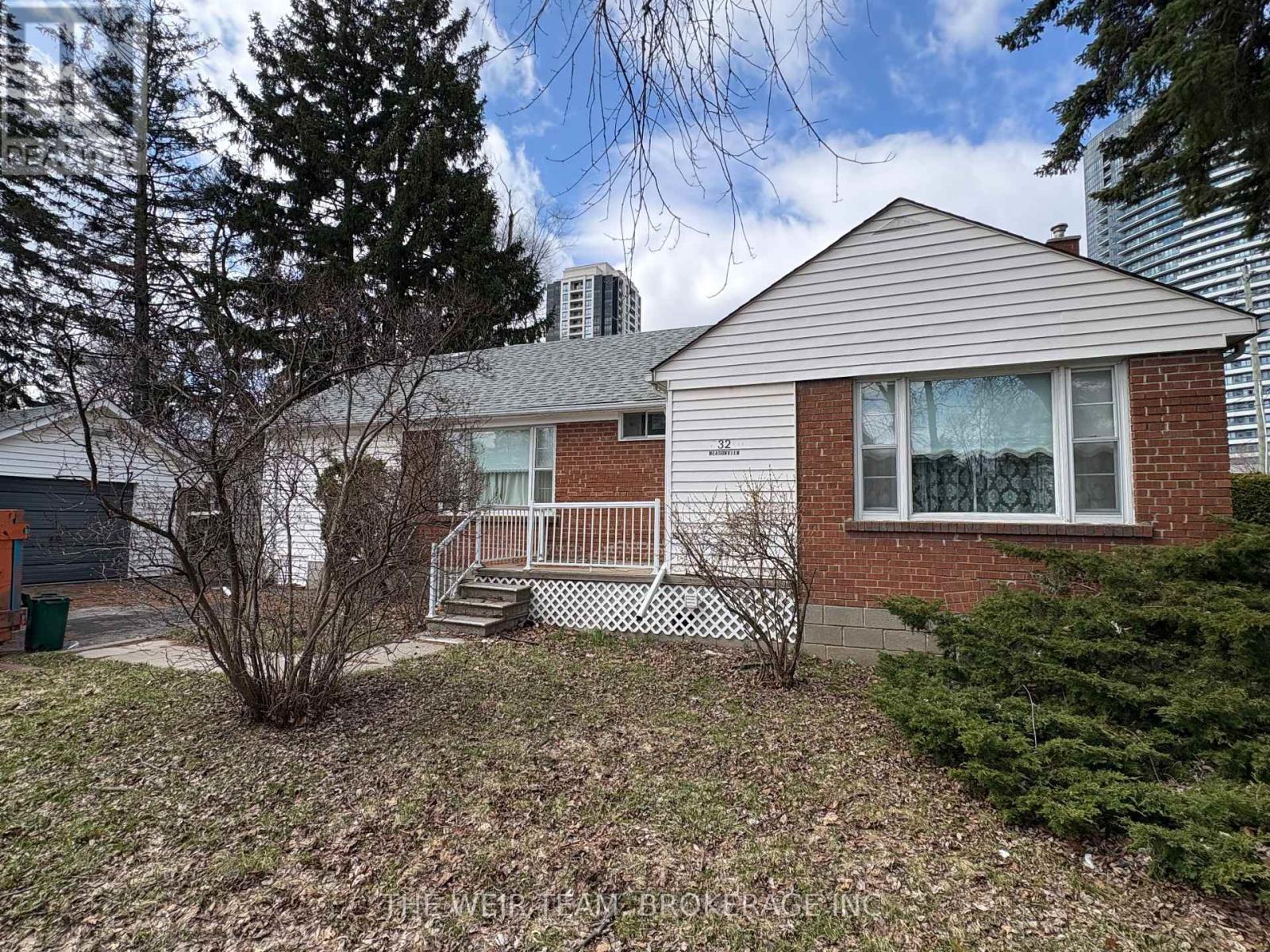 32 MEADOWVIEW AVENUE, Markham, Ontario