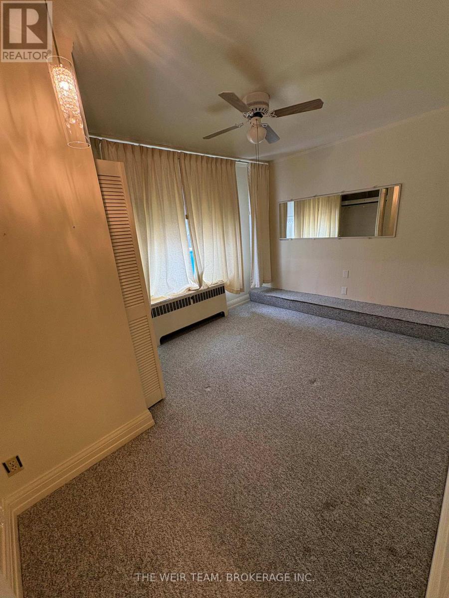 32 Meadowview Avenue, Markham, Ontario  L3T 1K5 - Photo 8 - N12968972