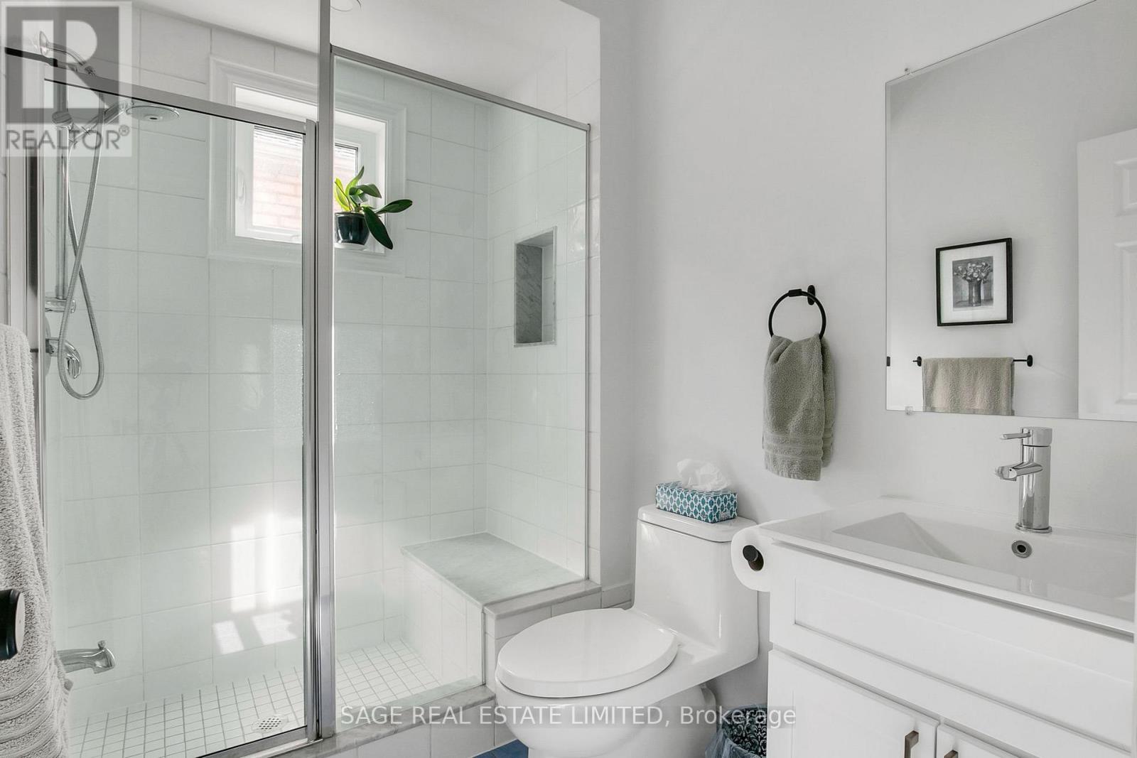 19 Long Stan, Whitchurch-Stouffville, Ontario  L4A 1P5 - Photo 31 - N12969010