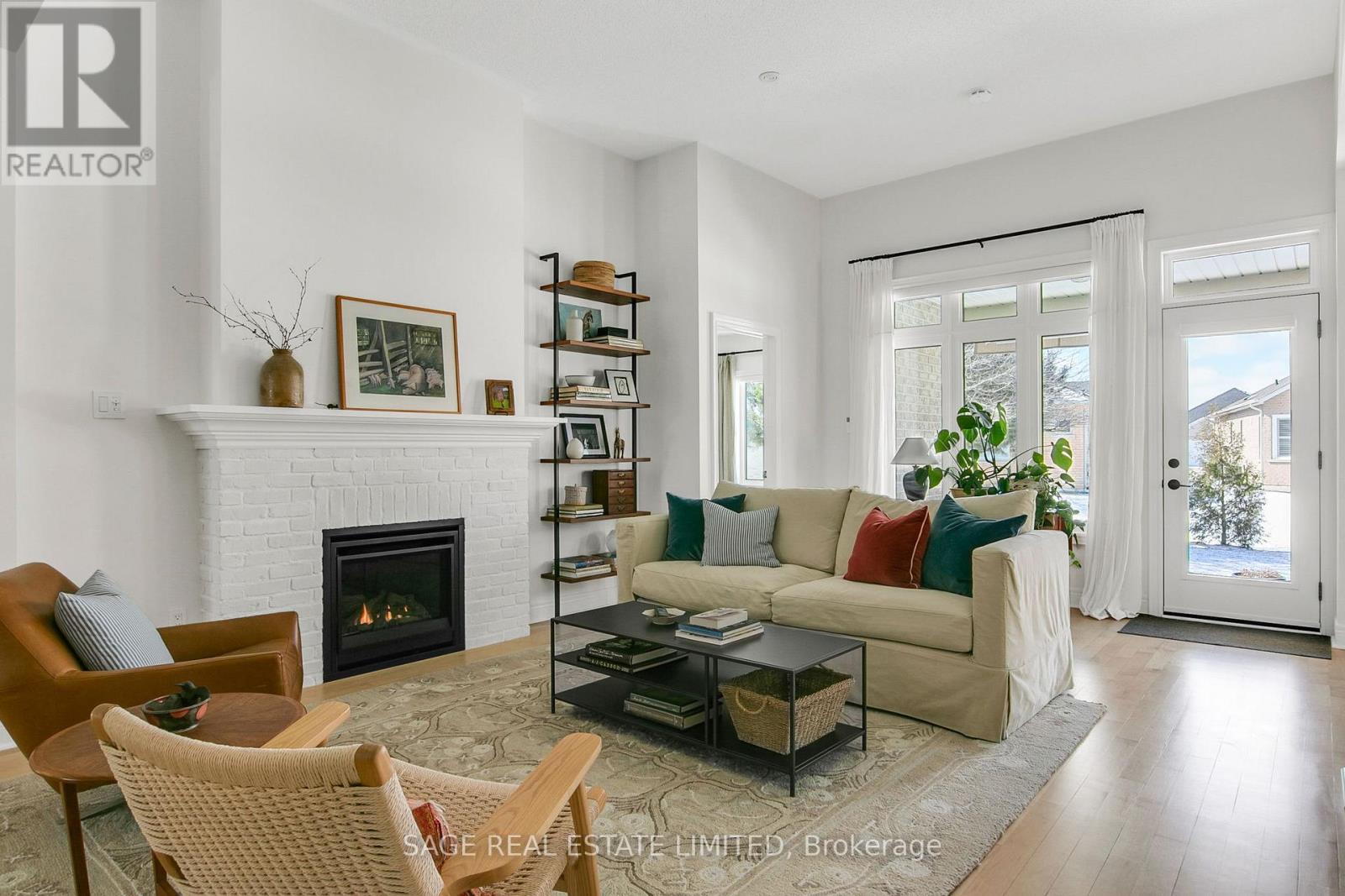 19 Long Stan, Whitchurch-Stouffville, Ontario  L4A 1P5 - Photo 6 - N12969010