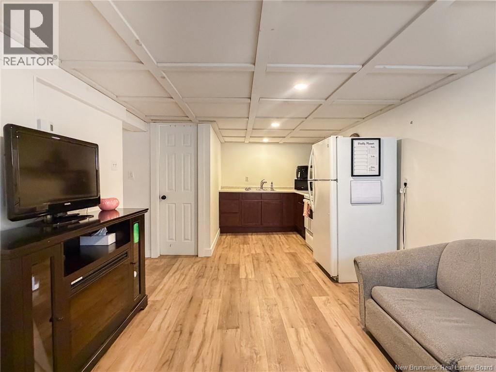 647 Kitchen Street, Fredericton, New Brunswick  E3B 3Z9 - Photo 31 - NB136484