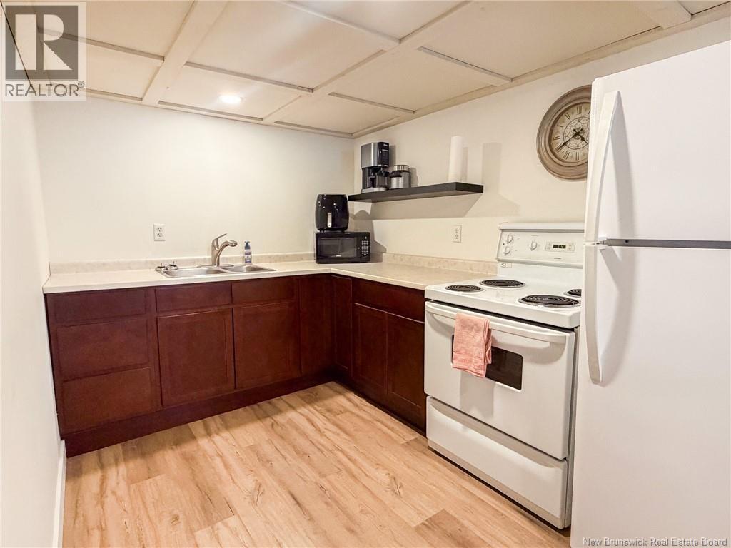 647 Kitchen Street, Fredericton, New Brunswick  E3B 3Z9 - Photo 31 - NB136483