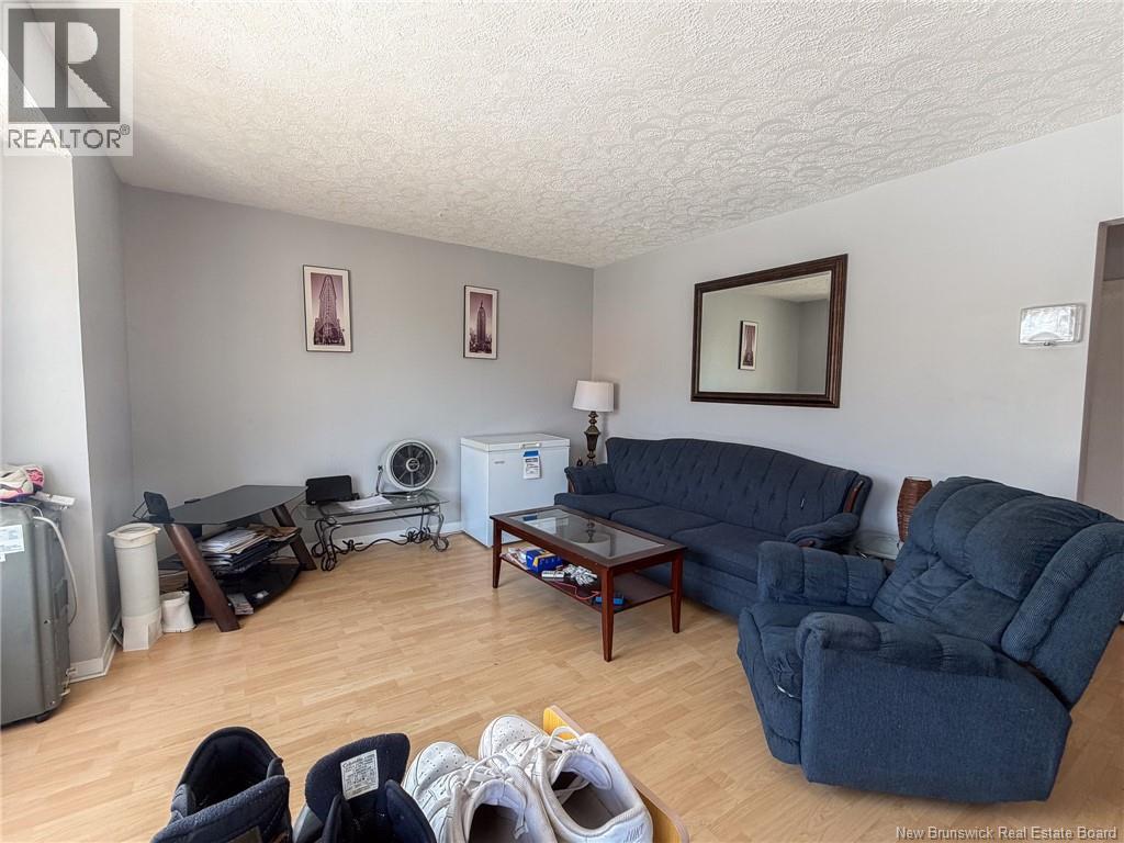 647 Kitchen Street, Fredericton, New Brunswick  E3B 3Z9 - Photo 5 - NB136483