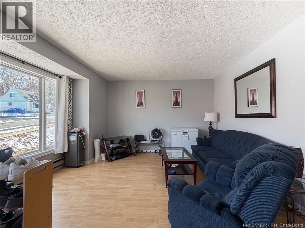 647 Kitchen Street, Fredericton, New Brunswick  E3B 3Z9 - Photo 6 - NB136483