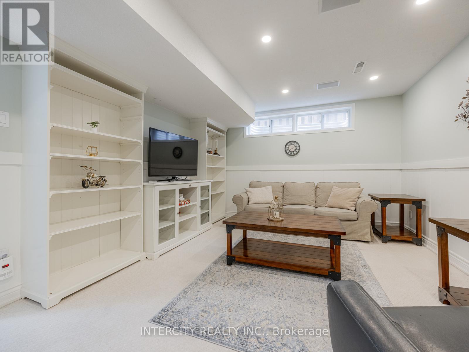 3976 Taffey Crescent, Mississauga, Ontario  L5L 2A7 - Photo 28 - W12963404