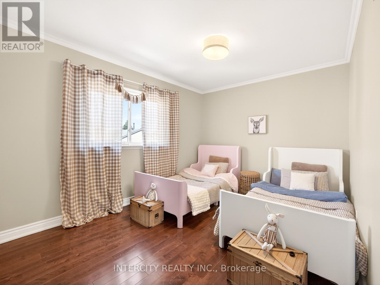 3976 Taffey Crescent, Mississauga, Ontario  L5L 2A7 - Photo 23 - W12963404