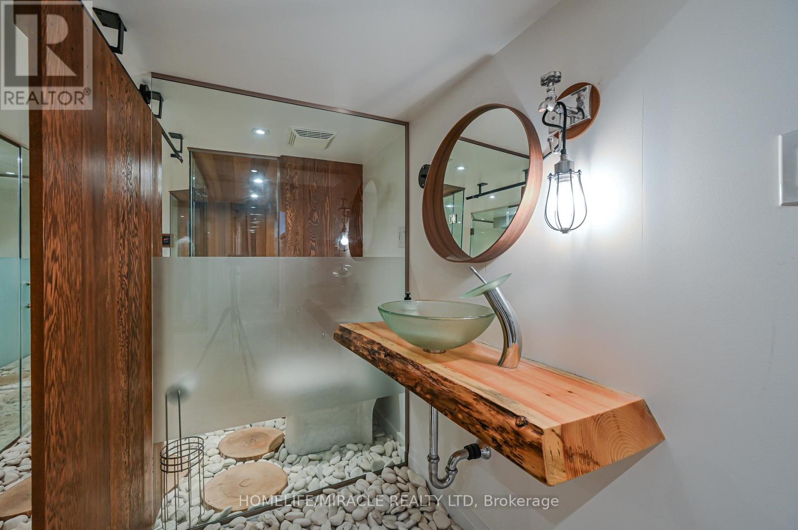 62 Gibson Lake Drive, Caledon, Ontario  L7E 4B2 - Photo 41 - W12968958