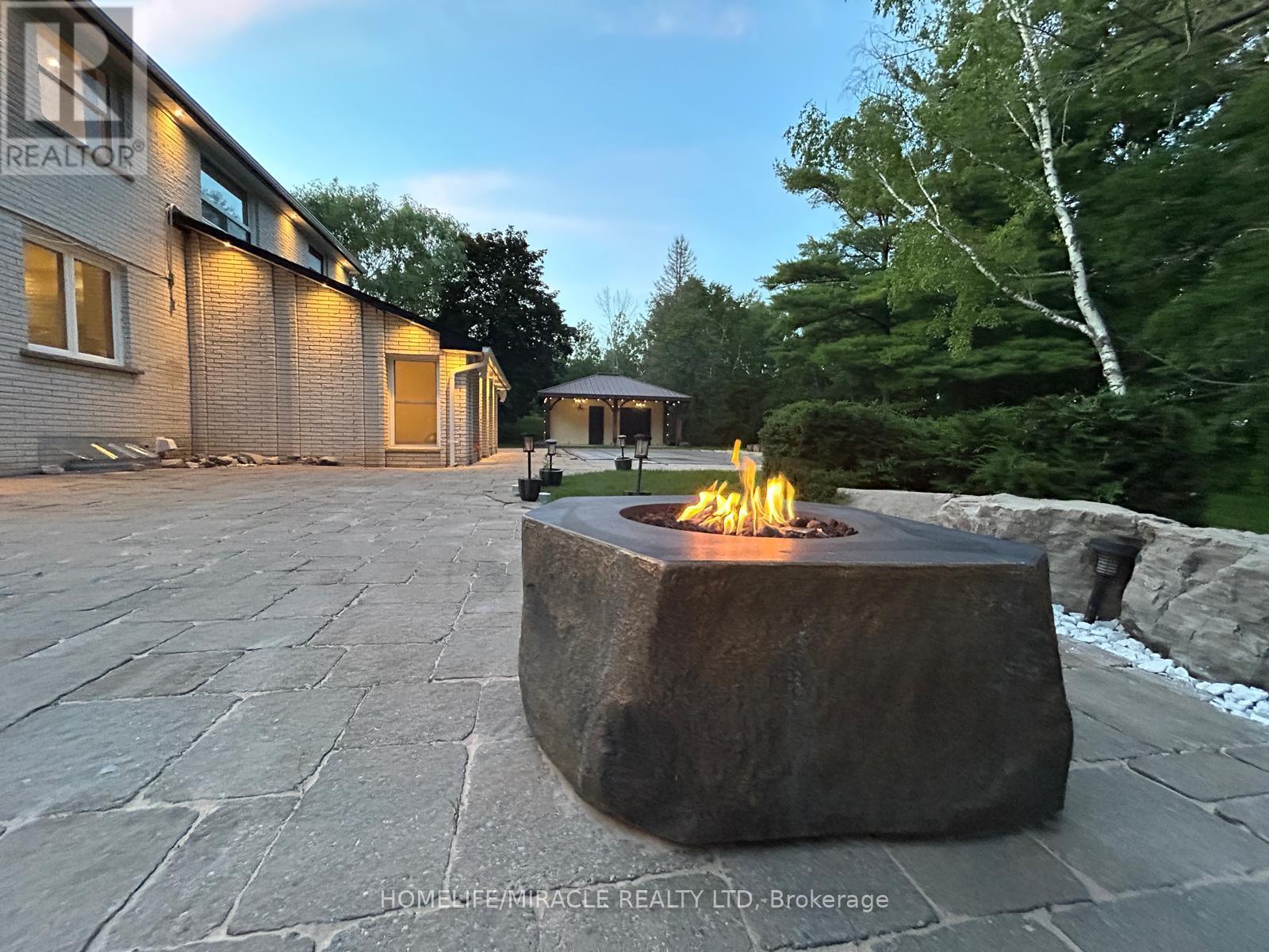 62 Gibson Lake Drive, Caledon, Ontario  L7E 4B2 - Photo 46 - W12968958