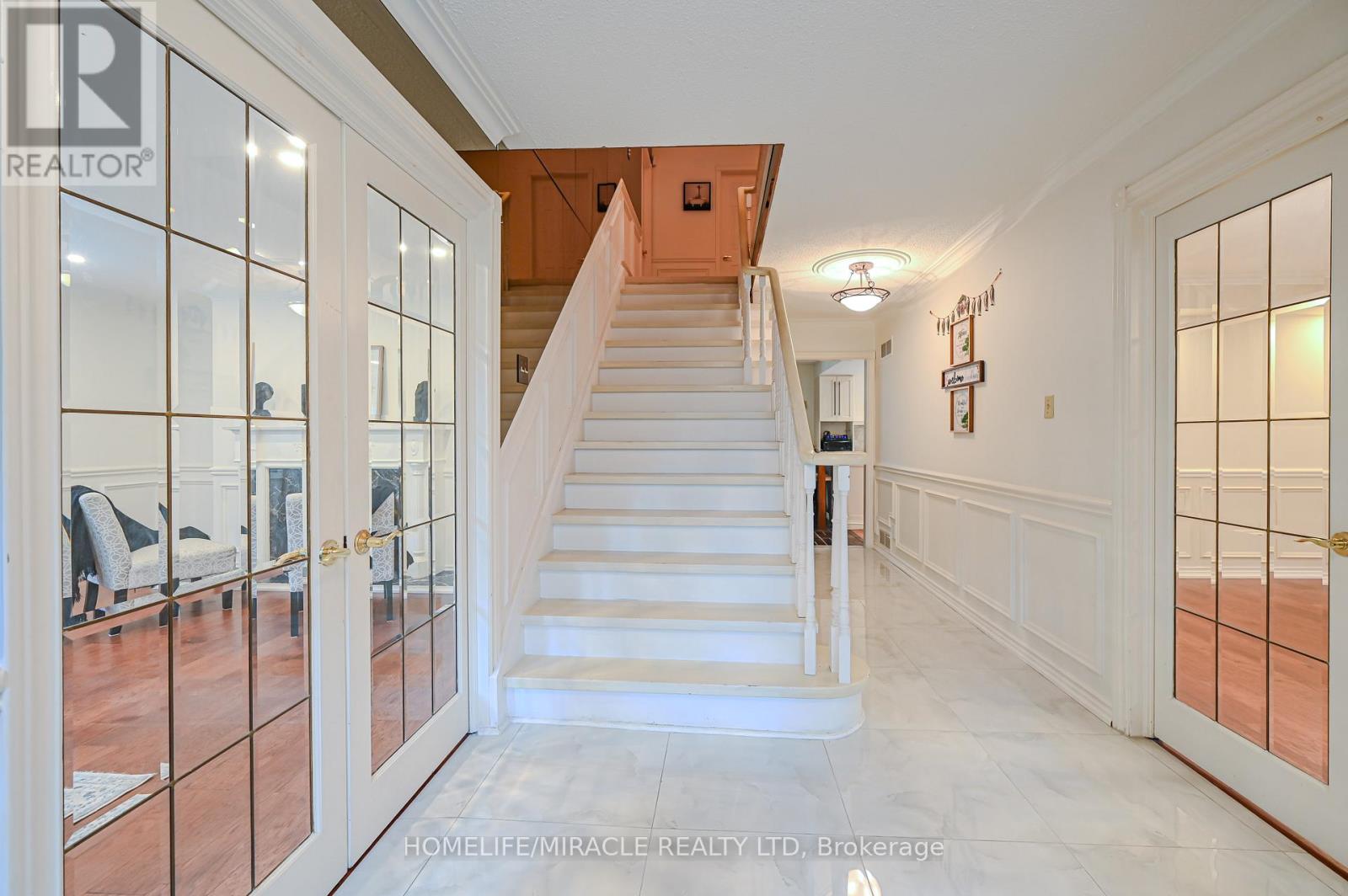 62 Gibson Lake Drive, Caledon, Ontario  L7E 4B2 - Photo 7 - W12968958