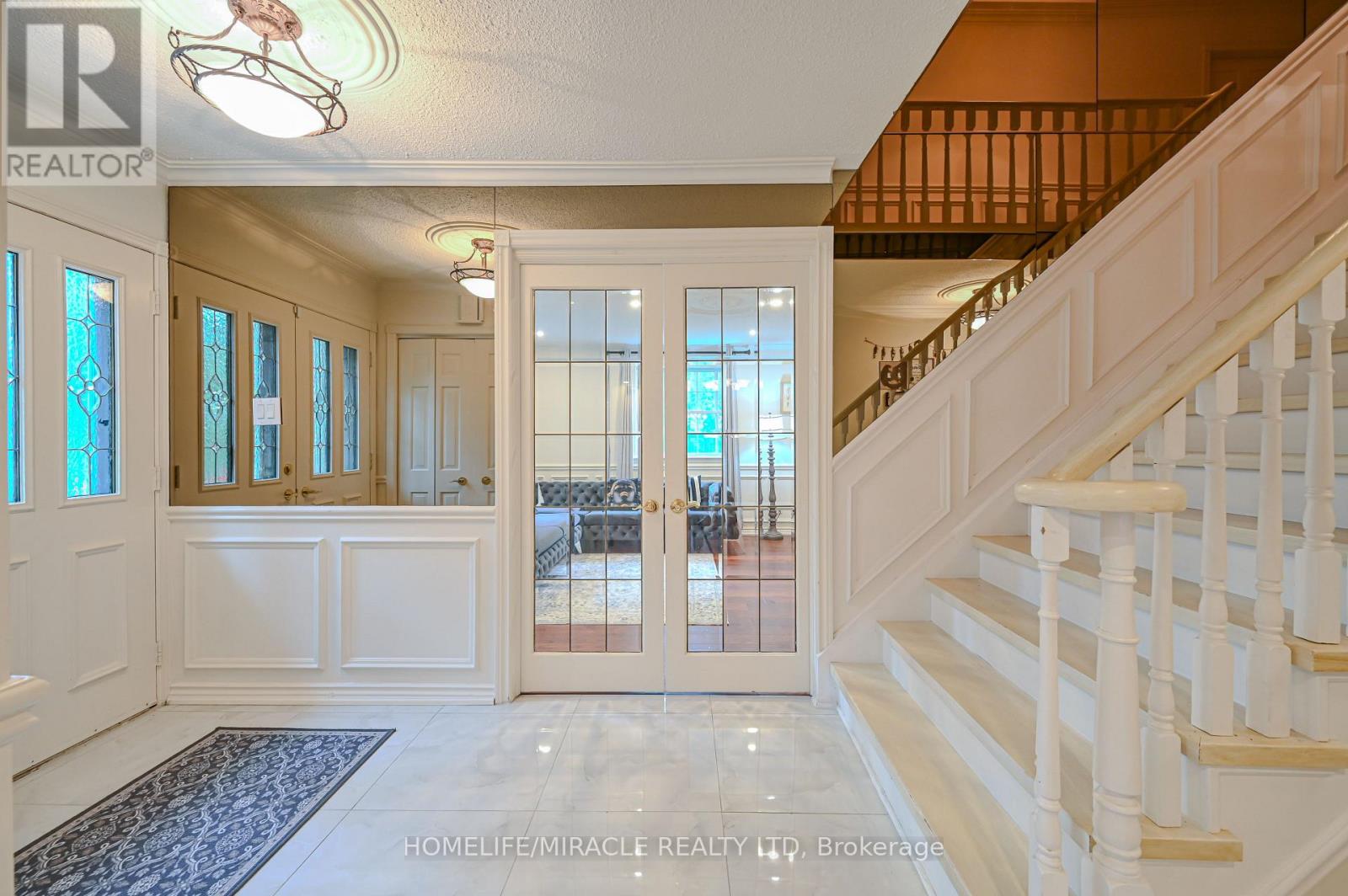 62 Gibson Lake Drive, Caledon, Ontario  L7E 4B2 - Photo 8 - W12968958