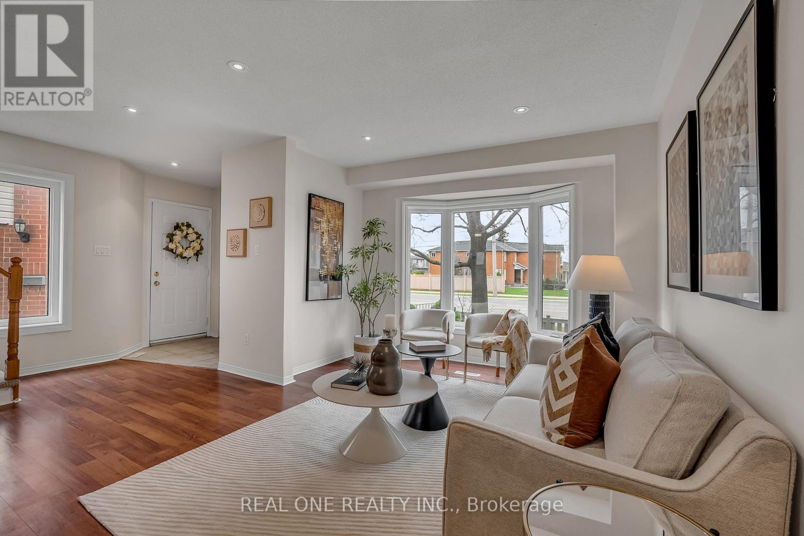 21 - 1485 Torrington Drive, Mississauga, Ontario  L5V 1Y3 - Photo 3 - W12968960