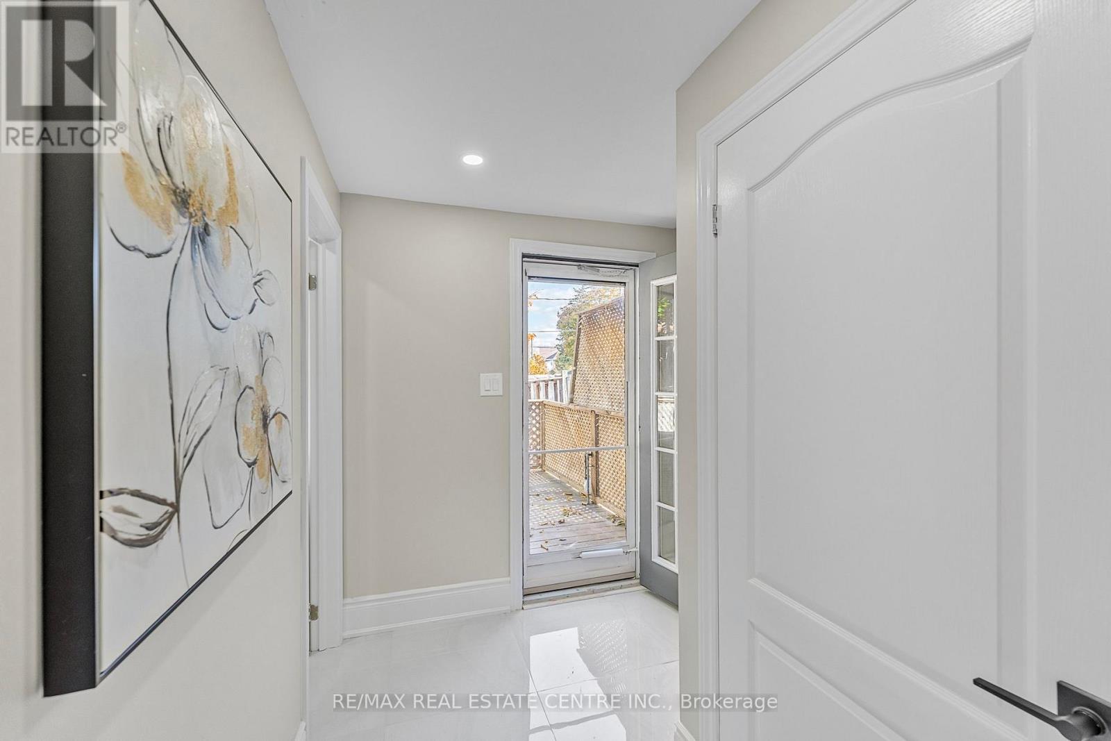 17 First Street, Orangeville, Ontario  L9W 2C6 - Photo 22 - W12968988