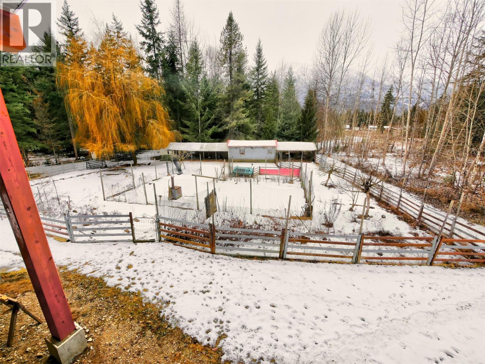 120 Burton Cross Road, Burton, British Columbia  V0G 1R0 - Photo 19 - 10377925