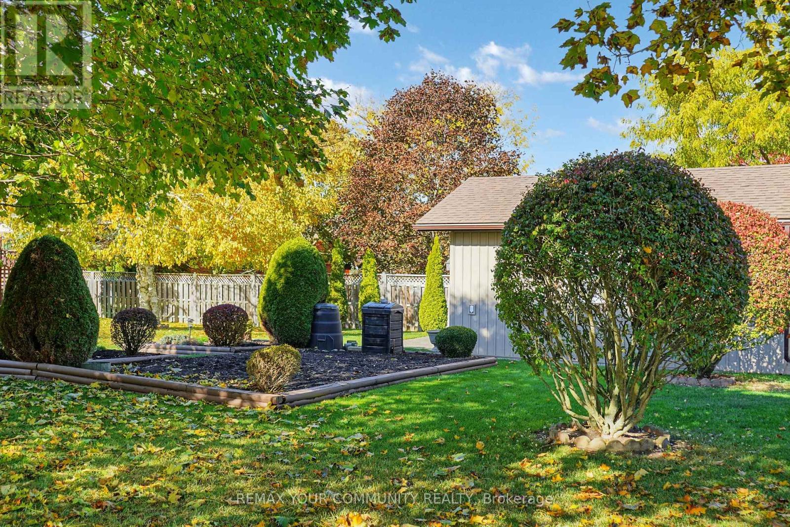 30 Grant Drive, Kawartha Lakes, Ontario  K0M 2M0 - Photo 31 - X12968928