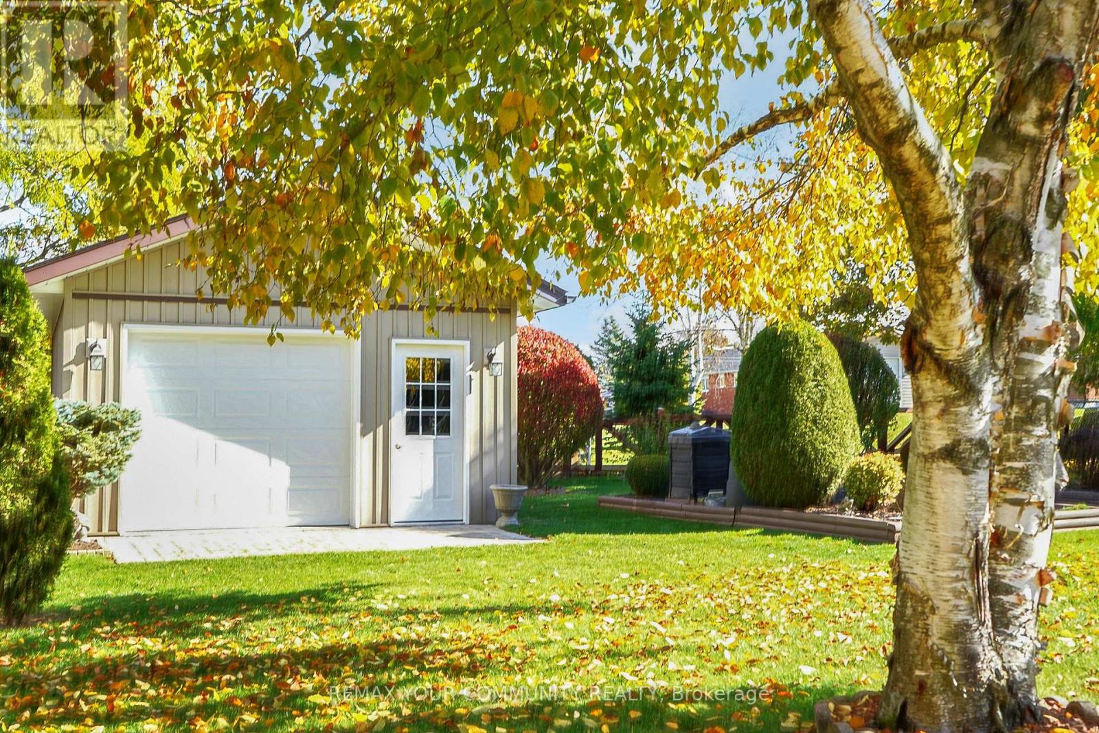 30 Grant Drive, Kawartha Lakes, Ontario  K0M 2M0 - Photo 49 - X12968928