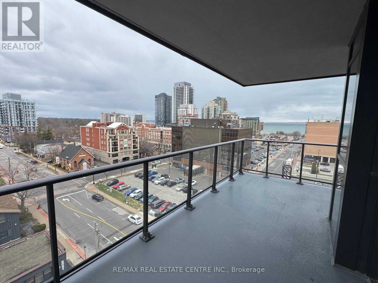 703 - 2007 James Street, Burlington, Ontario  L7R 0G7 - Photo 7 - W12968992