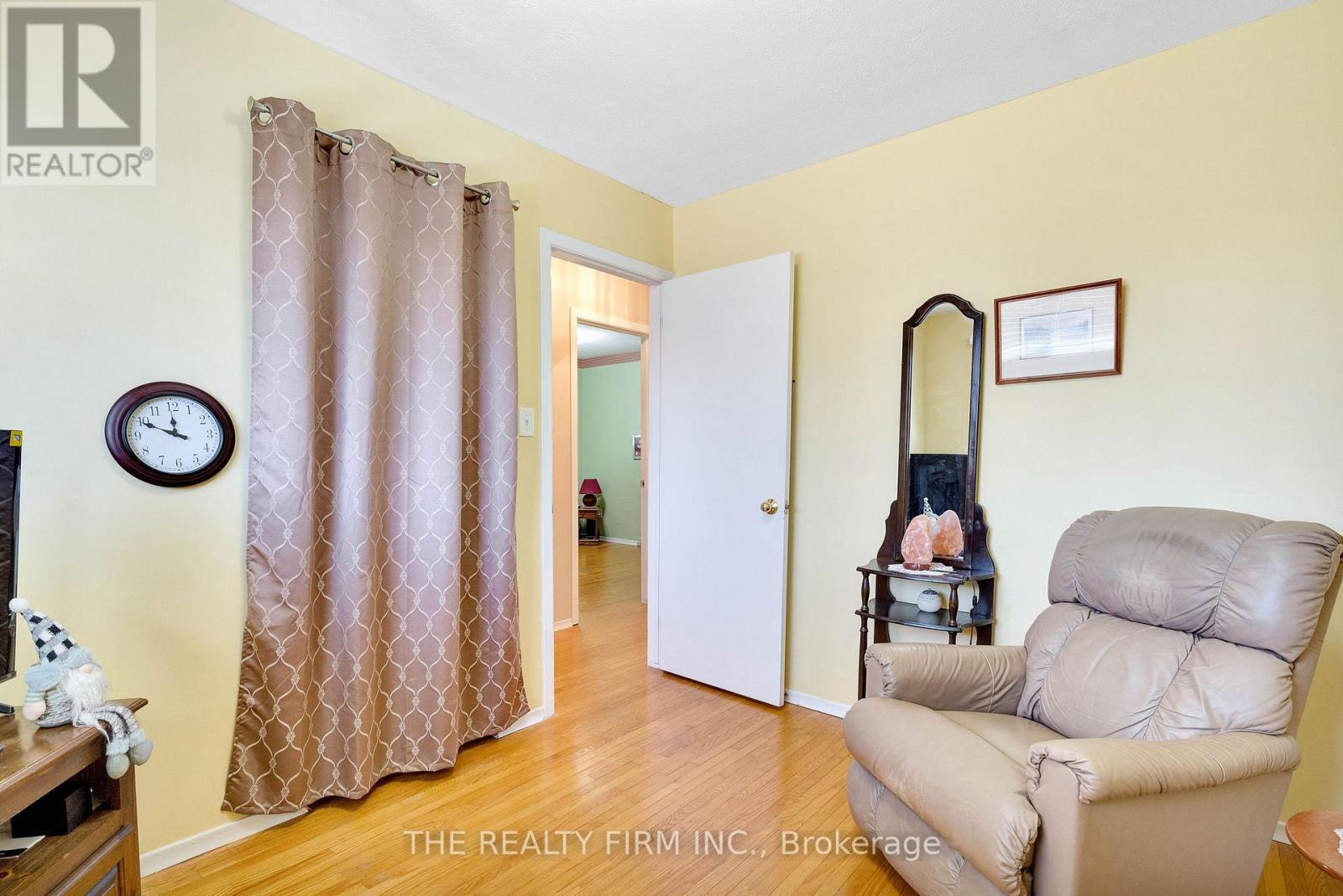 56 Barrett Crescent, London South, Ontario  N6E 1T5 - Photo 19 - X12969036