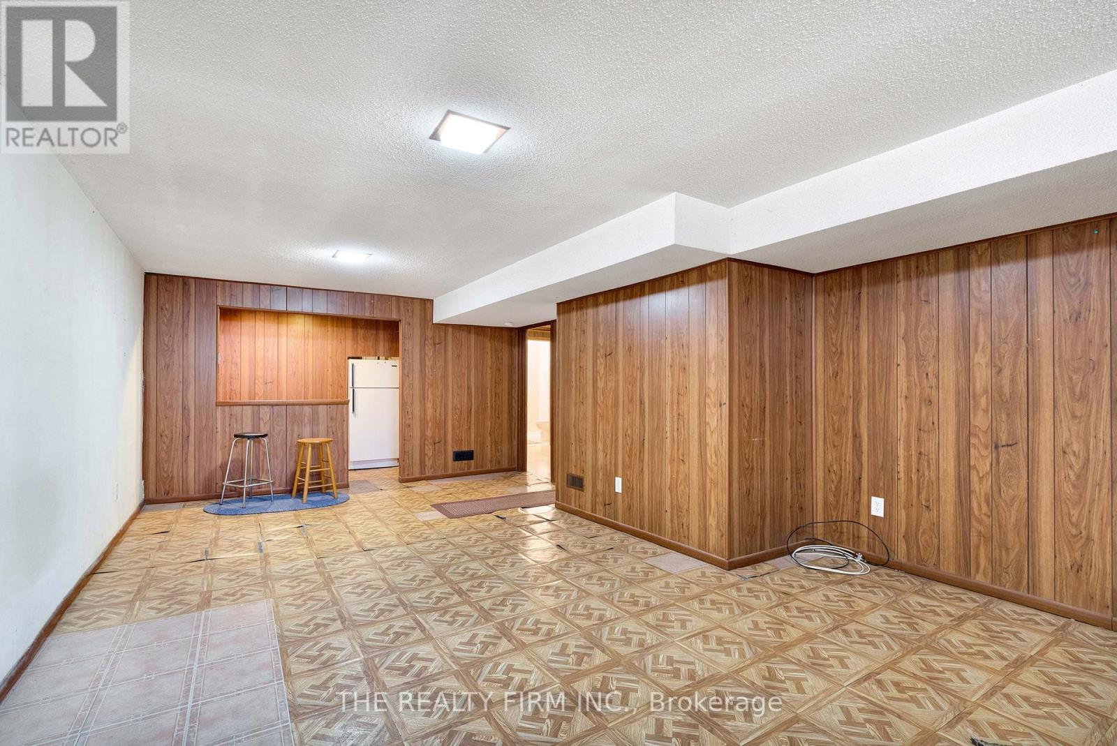 56 Barrett Crescent, London South, Ontario  N6E 1T5 - Photo 25 - X12969036