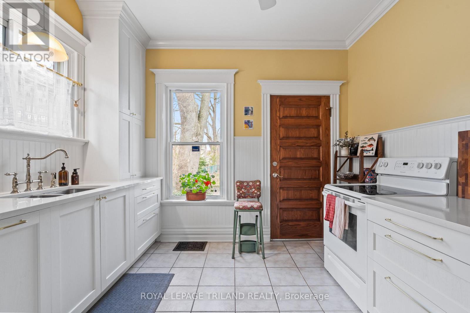 978 Hackett Street, London East, Ontario  N5Z 1M2 - Photo 18 - X12969040