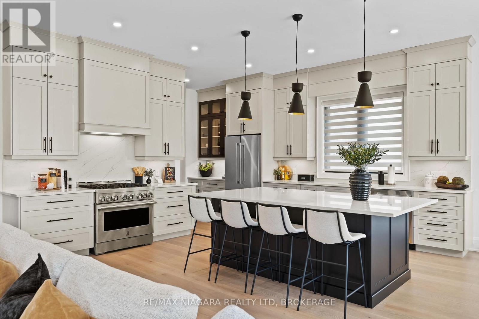 2326 Terravita Drive, Niagara Falls, Ontario  L2J 0G1 - Photo 13 - X12969014