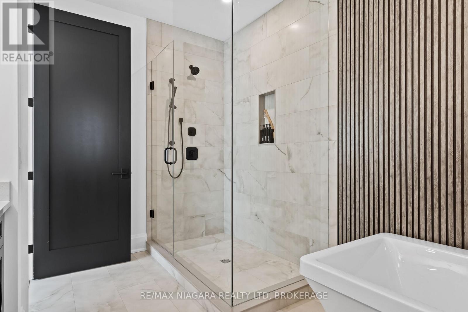 2326 Terravita Drive, Niagara Falls, Ontario  L2J 0G1 - Photo 23 - X12969014