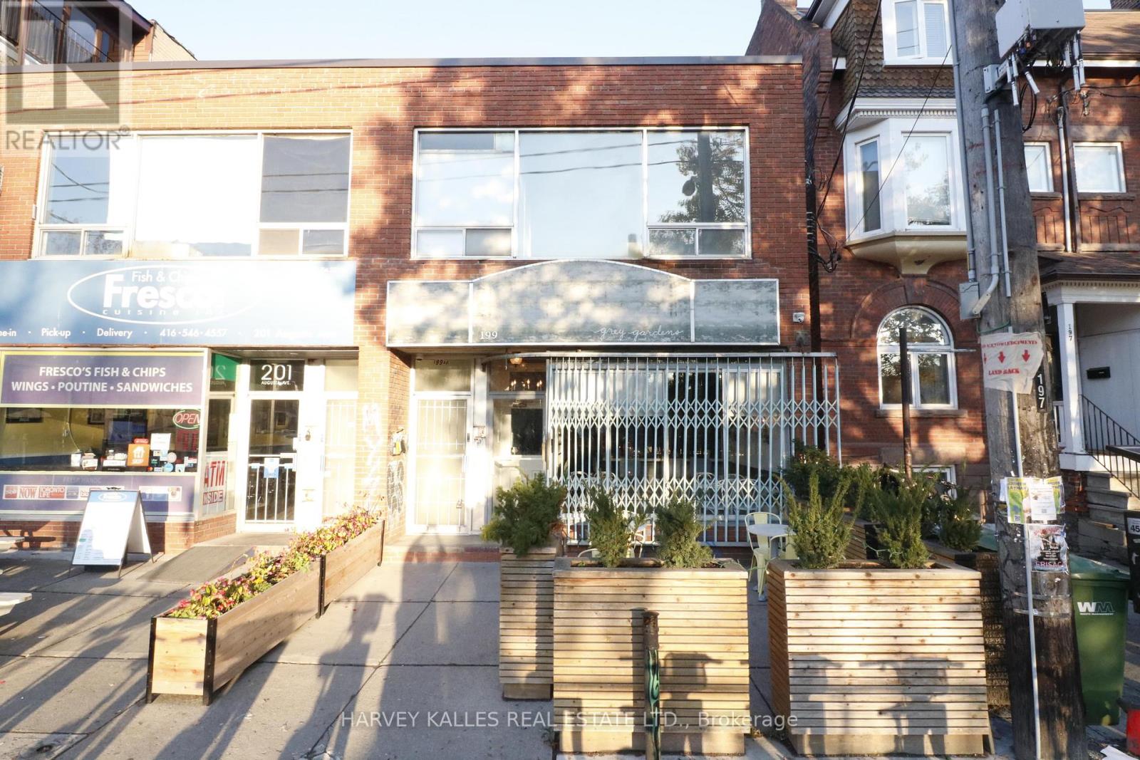 C - 199 Augusta Avenue, Toronto, Ontario  M5T 2L4 - Photo 2 - C12952428