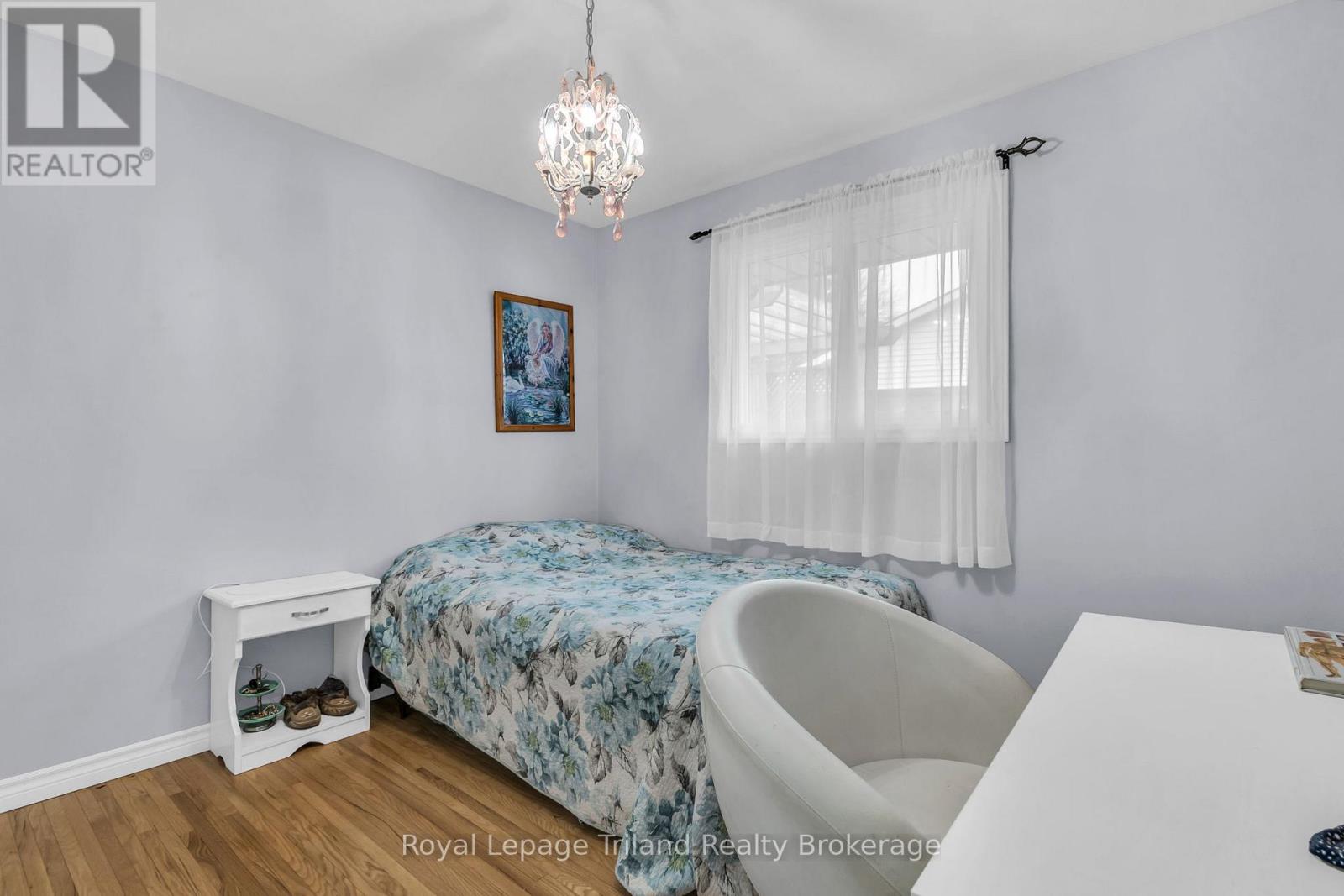 107 Elmwood Crescent, Woodstock, Ontario N4S 2K4 - Photo 15 - X12969026