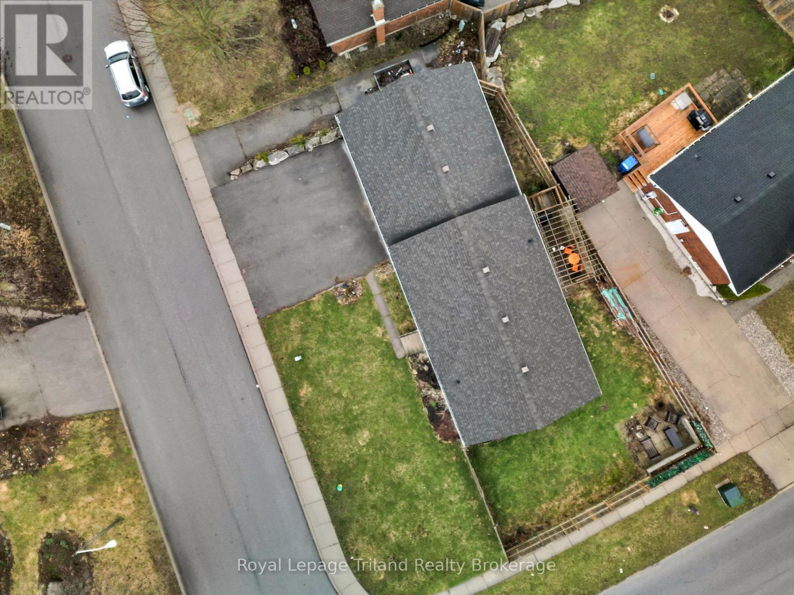 107 Elmwood Crescent, Woodstock, Ontario N4S 2K4 - Photo 31 - X12969026