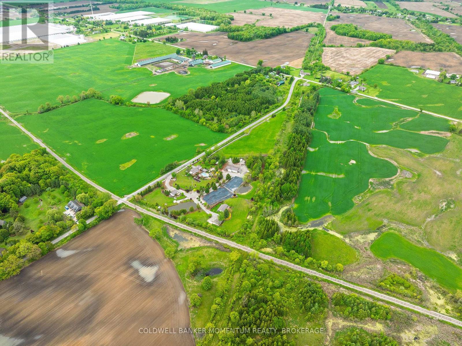 1969 Hutchinson Road, Haldimand, Ontario  N1A 2W2 - Photo 14 - X12176757