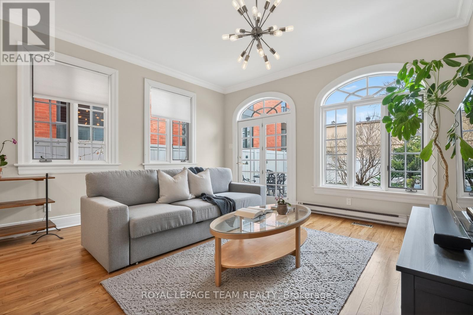 284 Crichton Street, Ottawa, Ontario  K1M 1W4 - Photo 15 - X12968934