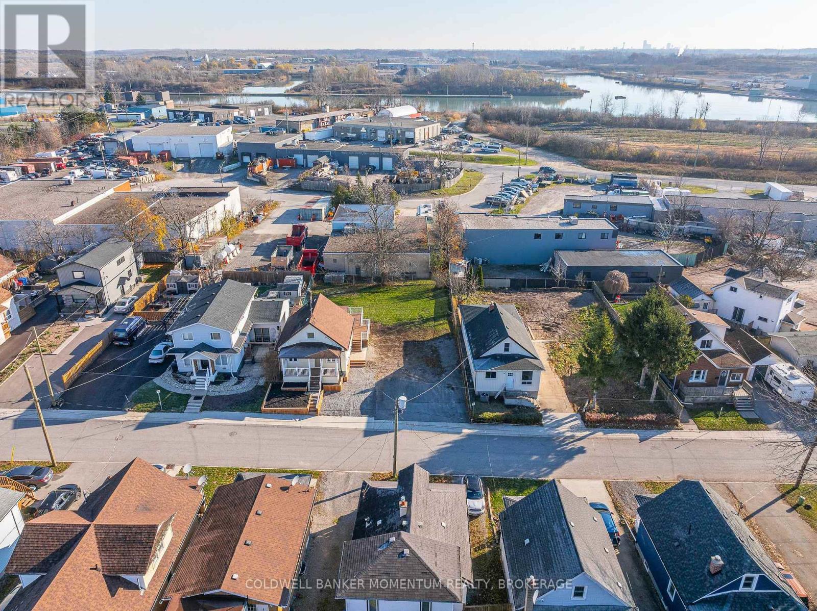 62 Patricia Street, Thorold, Ontario  L2V 3W1 - Photo 4 - X12574668