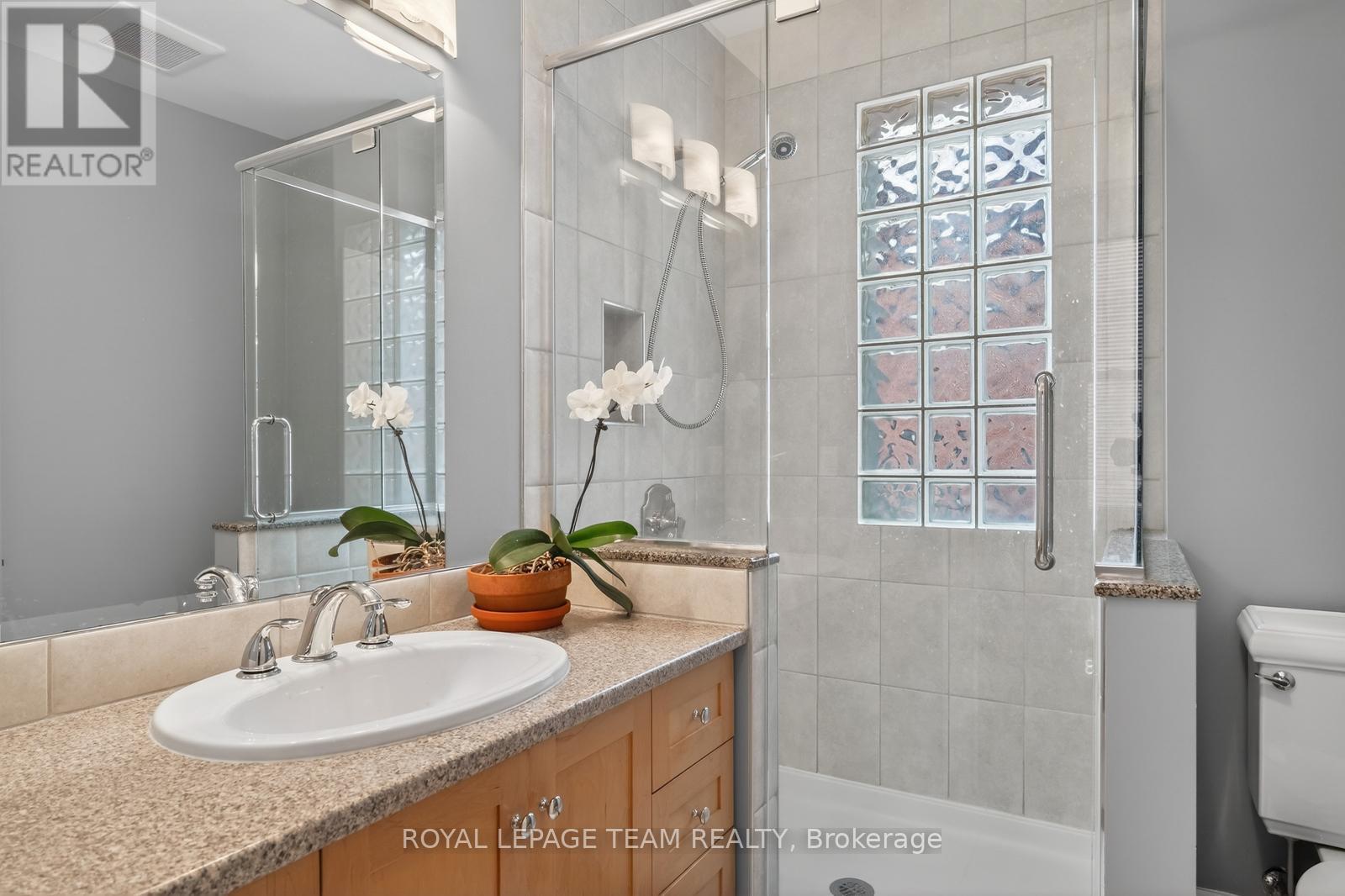 284 Crichton Street, Ottawa, Ontario  K1M 1W4 - Photo 27 - X12968934