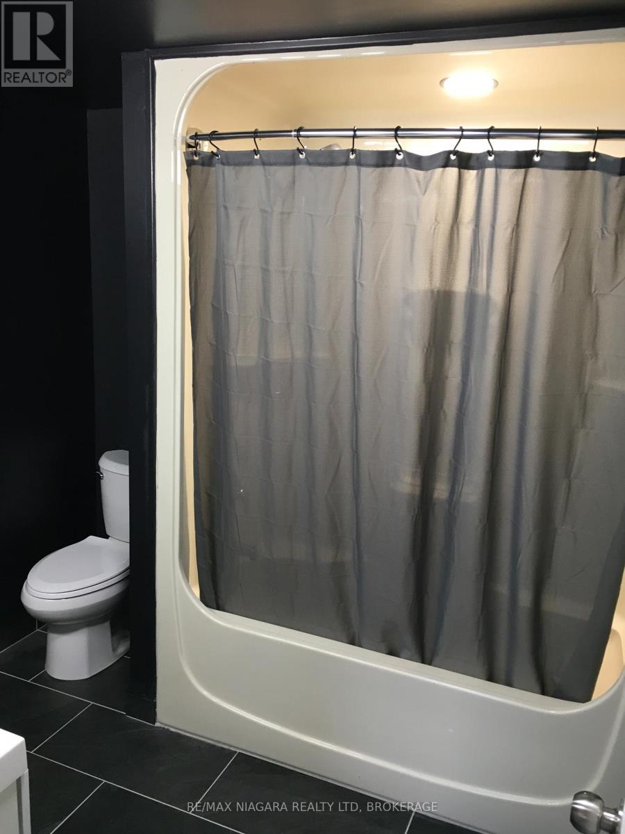 7701 Cortina Crescent, Niagara Falls, Ontario  L2H 3B4 - Photo 35 - X12940370