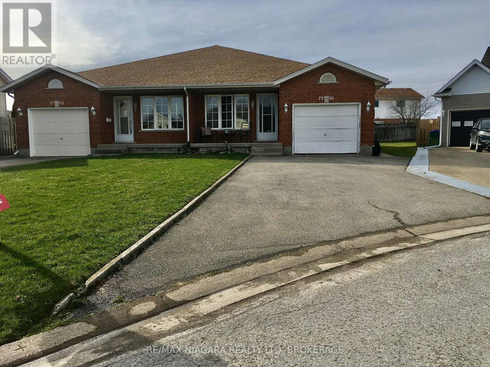 7701 Cortina Crescent, Niagara Falls, Ontario  L2H 3B4 - Photo 9 - X12940370