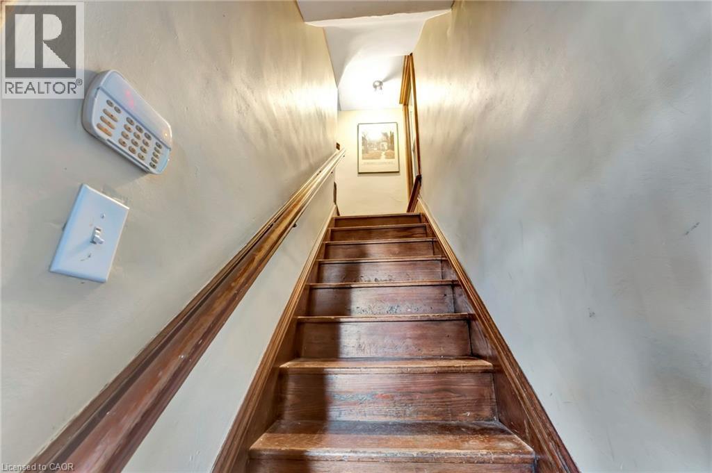 70 Belview Avenue, Hamilton, Ontario  L8L 7K8 - Photo 14 - 40817433