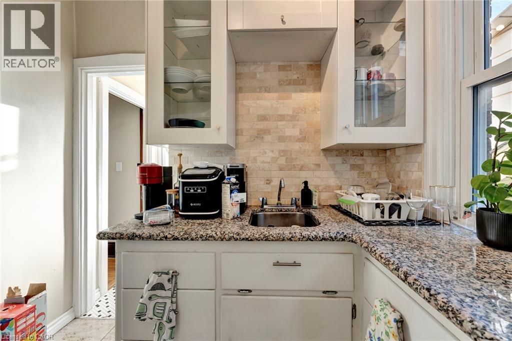 70 Belview Avenue, Hamilton, Ontario  L8L 7K8 - Photo 18 - 40817433