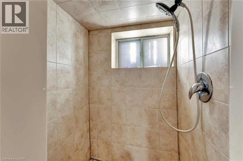 70 Belview Avenue, Hamilton, Ontario  L8L 7K8 - Photo 31 - 40817424