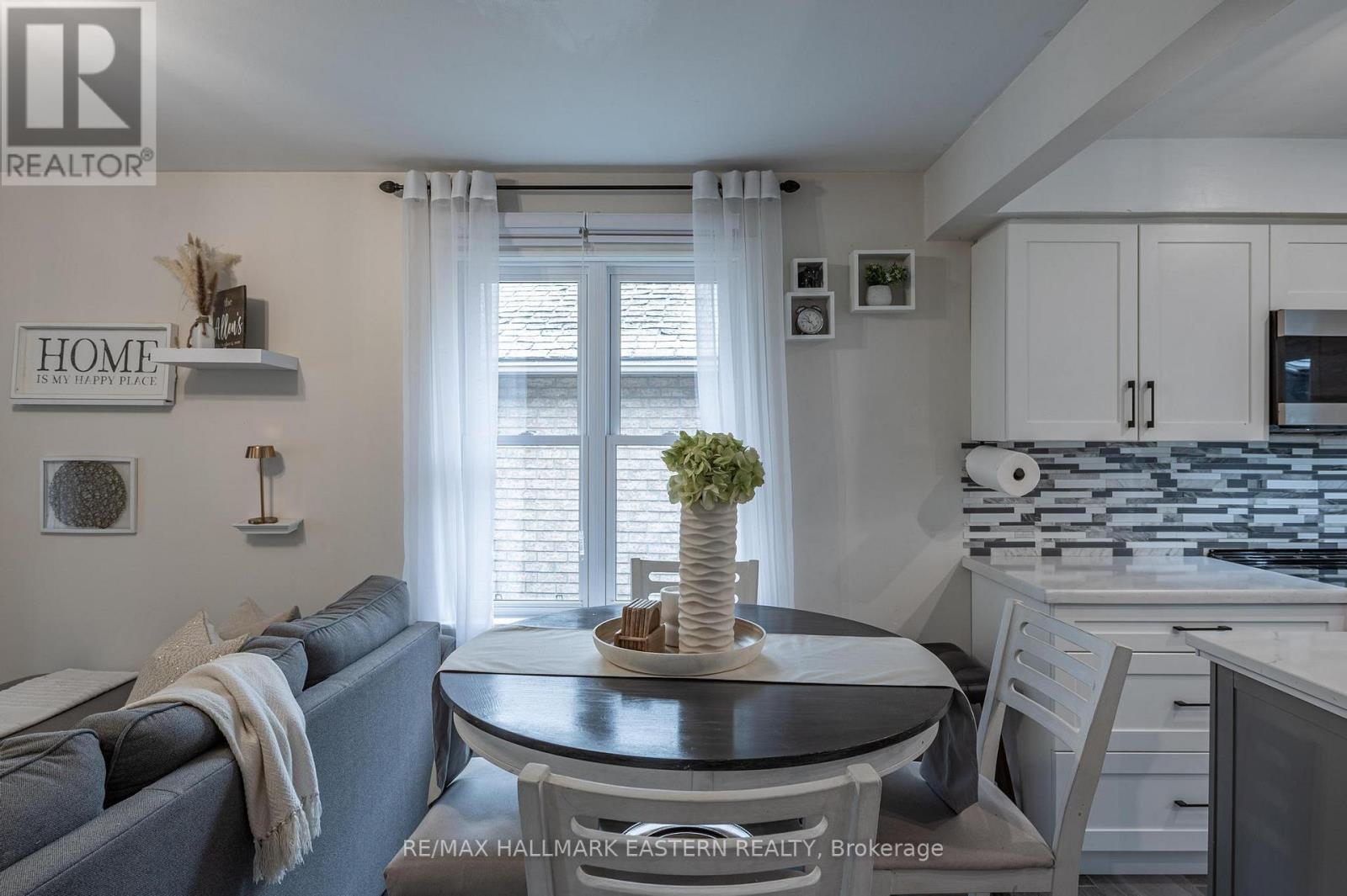 297 Towerhill Road, Peterborough, Ontario  K9H 7N1 - Photo 9 - X12969046