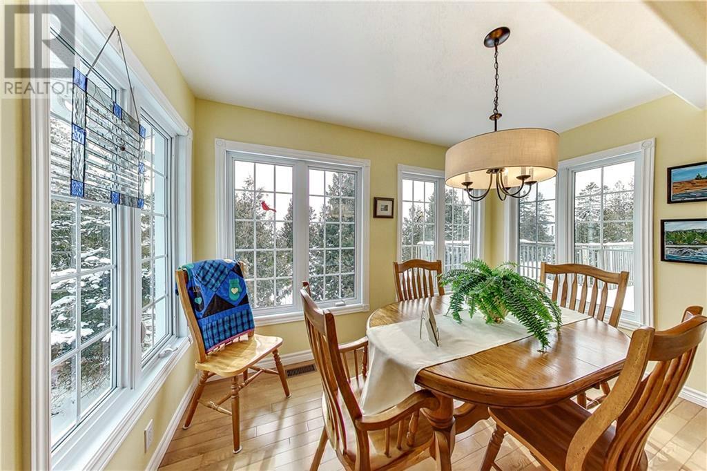 619 Lake Huron Drive, Manitoulin Island, Ontario  P0P 2B0 - Photo 13 - 2127018