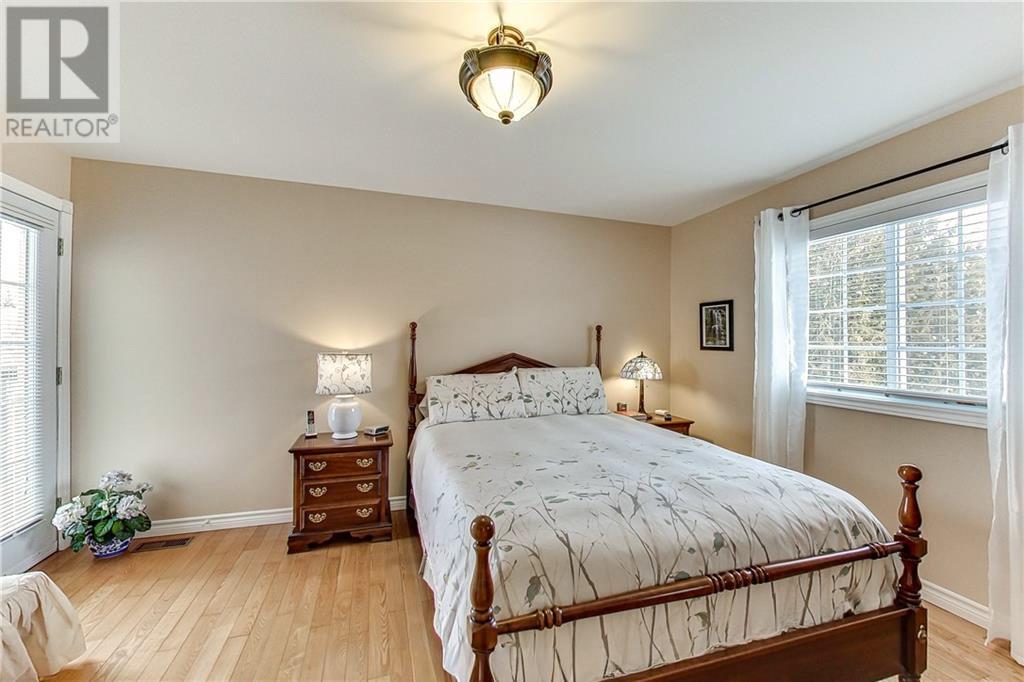 619 Lake Huron Drive, Manitoulin Island, Ontario  P0P 2B0 - Photo 18 - 2127018