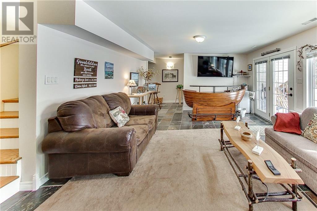 619 Lake Huron Drive, Manitoulin Island, Ontario  P0P 2B0 - Photo 23 - 2127018