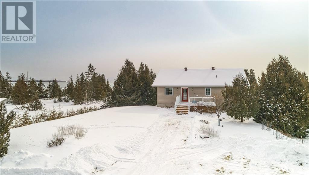 619 Lake Huron Drive, Manitoulin Island, Ontario  P0P 2B0 - Photo 24 - 2127018