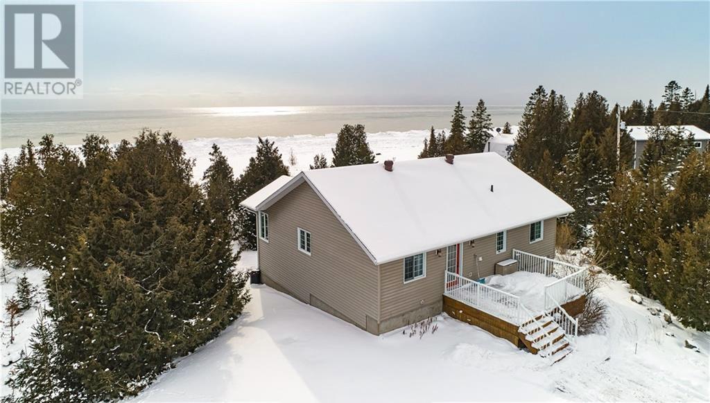 619 Lake Huron Drive, Manitoulin Island, Ontario  P0P 2B0 - Photo 29 - 2127018