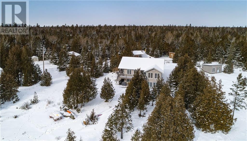 619 Lake Huron Drive, Manitoulin Island, Ontario  P0P 2B0 - Photo 35 - 2127018